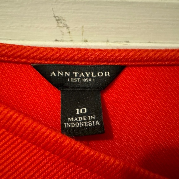 NWOT Ann Taylor Cap-Sleeve Dress - Picture 2 of 6